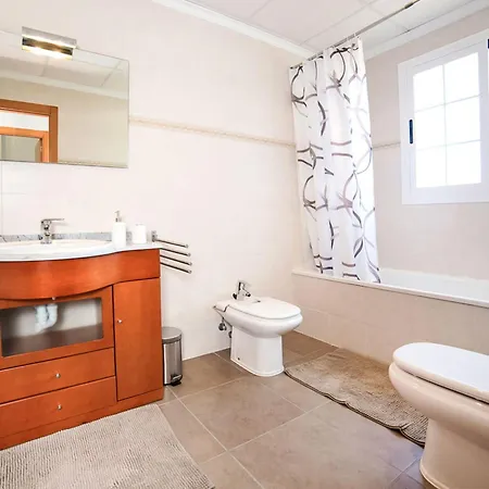 Luz Del Sol-5 By Interhome Tatil Evi Calp